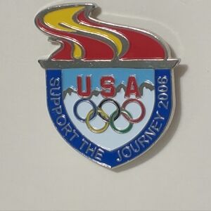 Ex. Cond. Vtg. USA 2006 Olympic Games Pin - Red, Yellow, Blue Patriotic Vibes